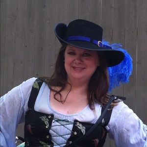 Renaissance Costume including feathered hat XL